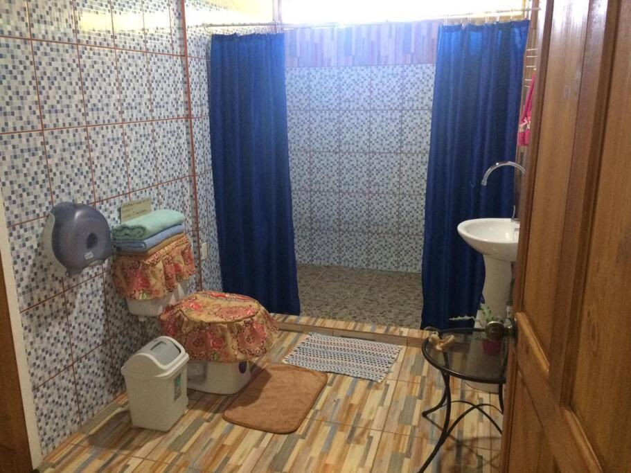 Hospedaje Valencia Osa, Cr Potrero  المظهر الخارجي الصورة